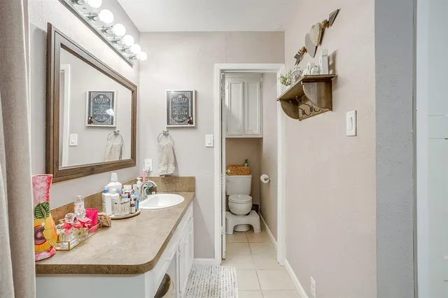 $245,000 | 312 Gardenia Court, Burleson, TX 76028