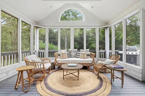 $1,890,000 | 48 Douglas Court, Hampton Bays, NY 11946