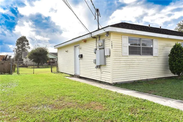 $1,450 | 108 Nu Street, Unit A, Belle Chasse, LA 70037