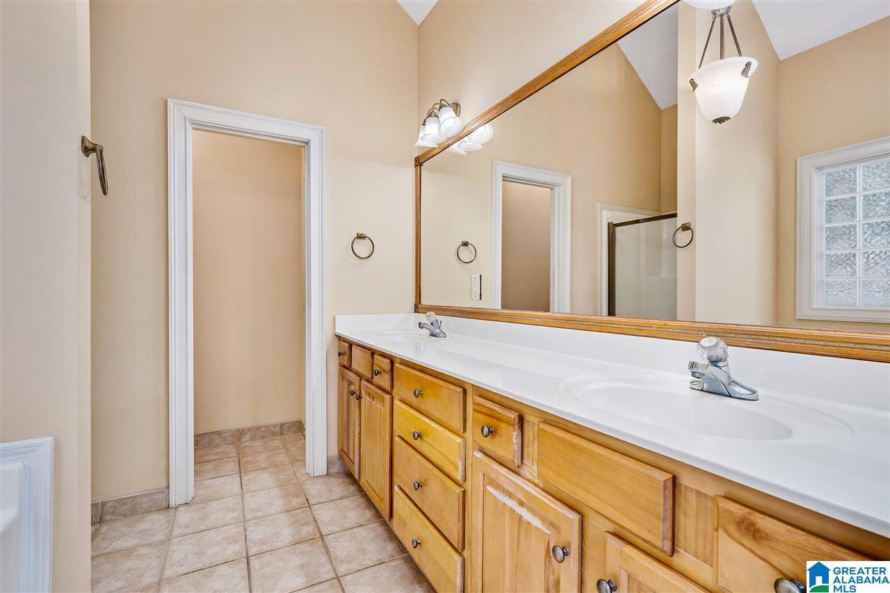203 Stonehaven Trace Pelham, AL 35124 - Photo 6 of 27