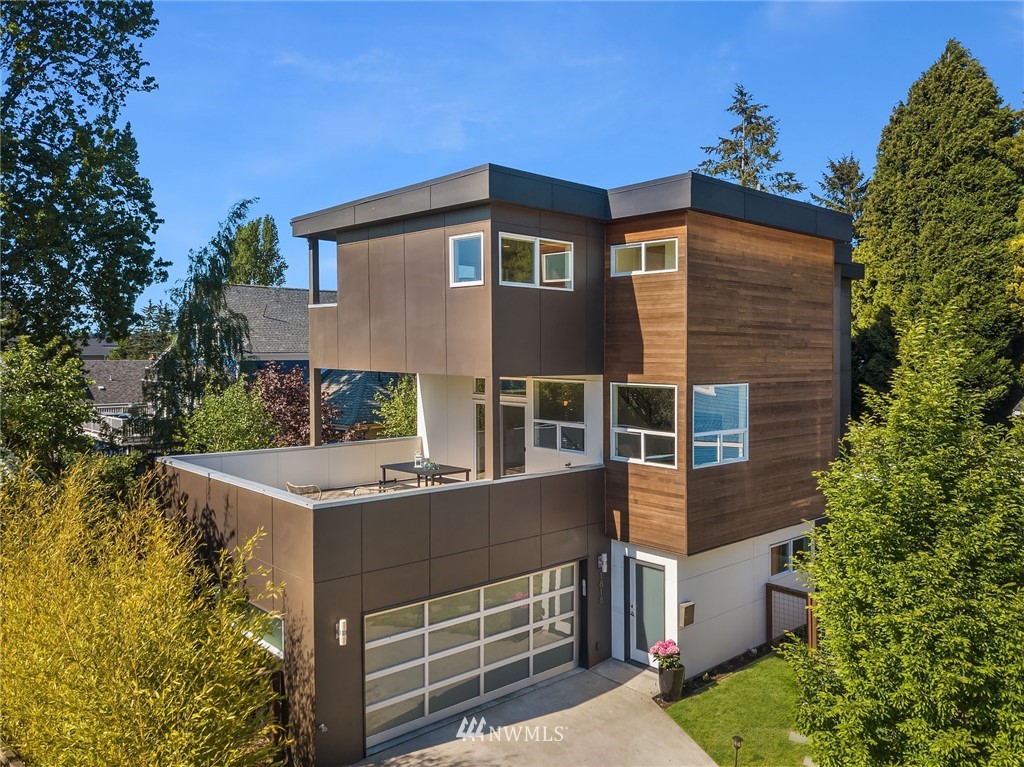 1818 North 55th Street Seattle, WA 98103 - Photo 1 of 25 Gallery Image 1