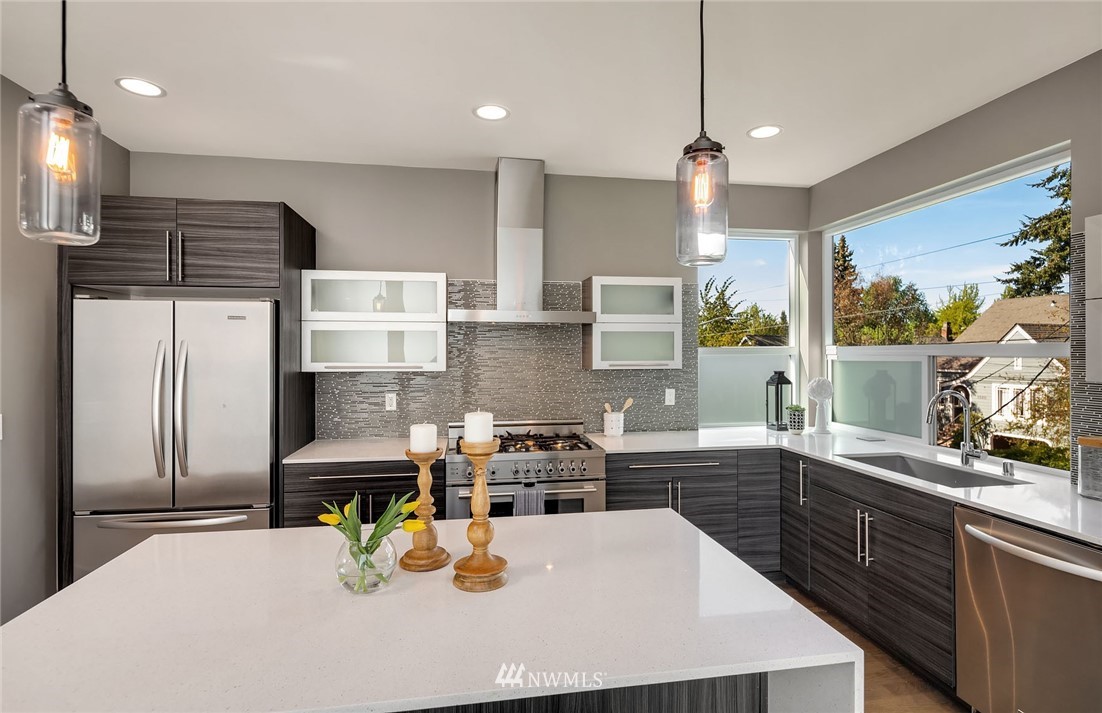 1818 North 55th Street Seattle, WA 98103 - Photo 9 of 25 Gallery Image 9