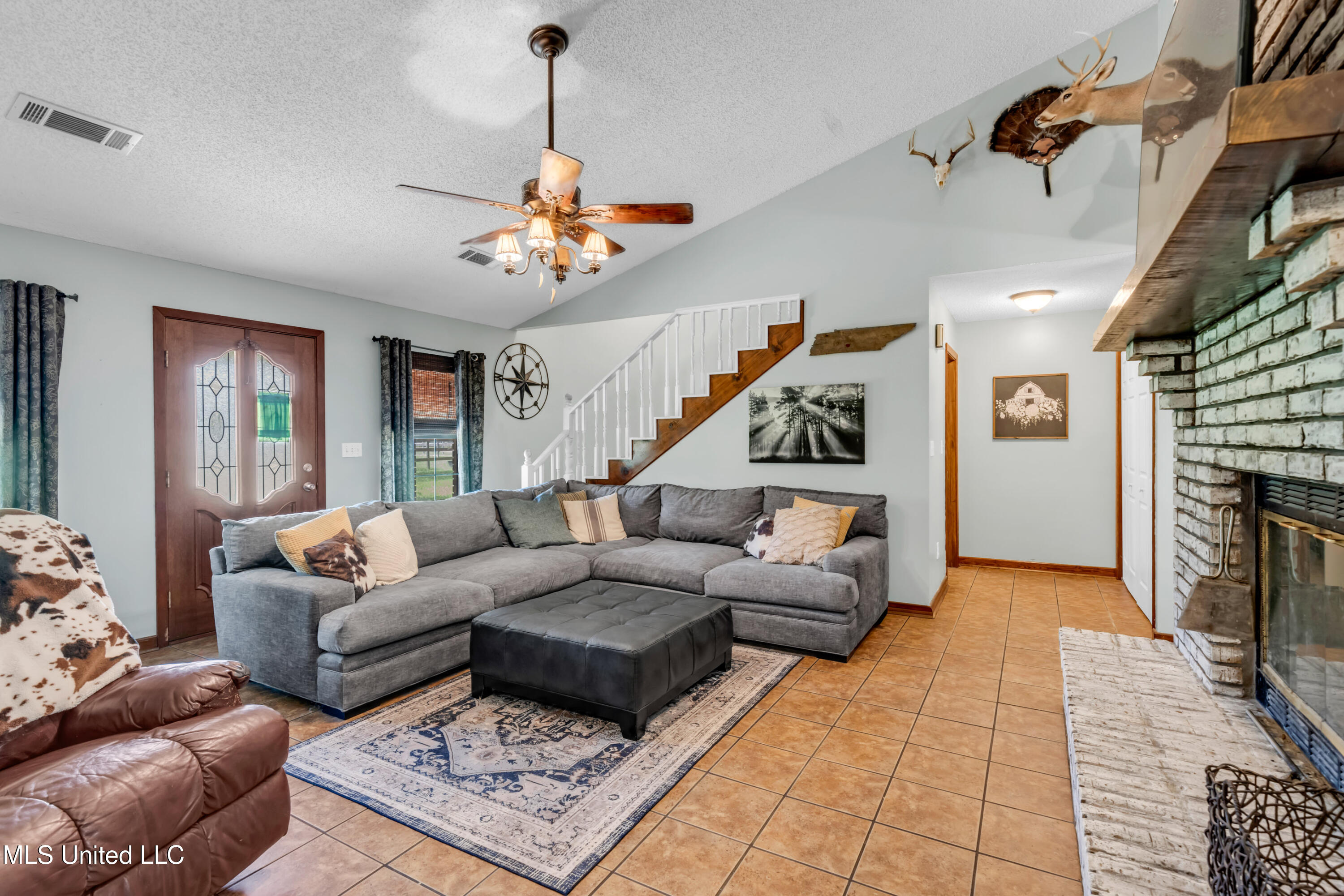 15160 Big Creek Road Gulfport, MS 39503 - Photo 12 of 61 15160BigCreekRd-17