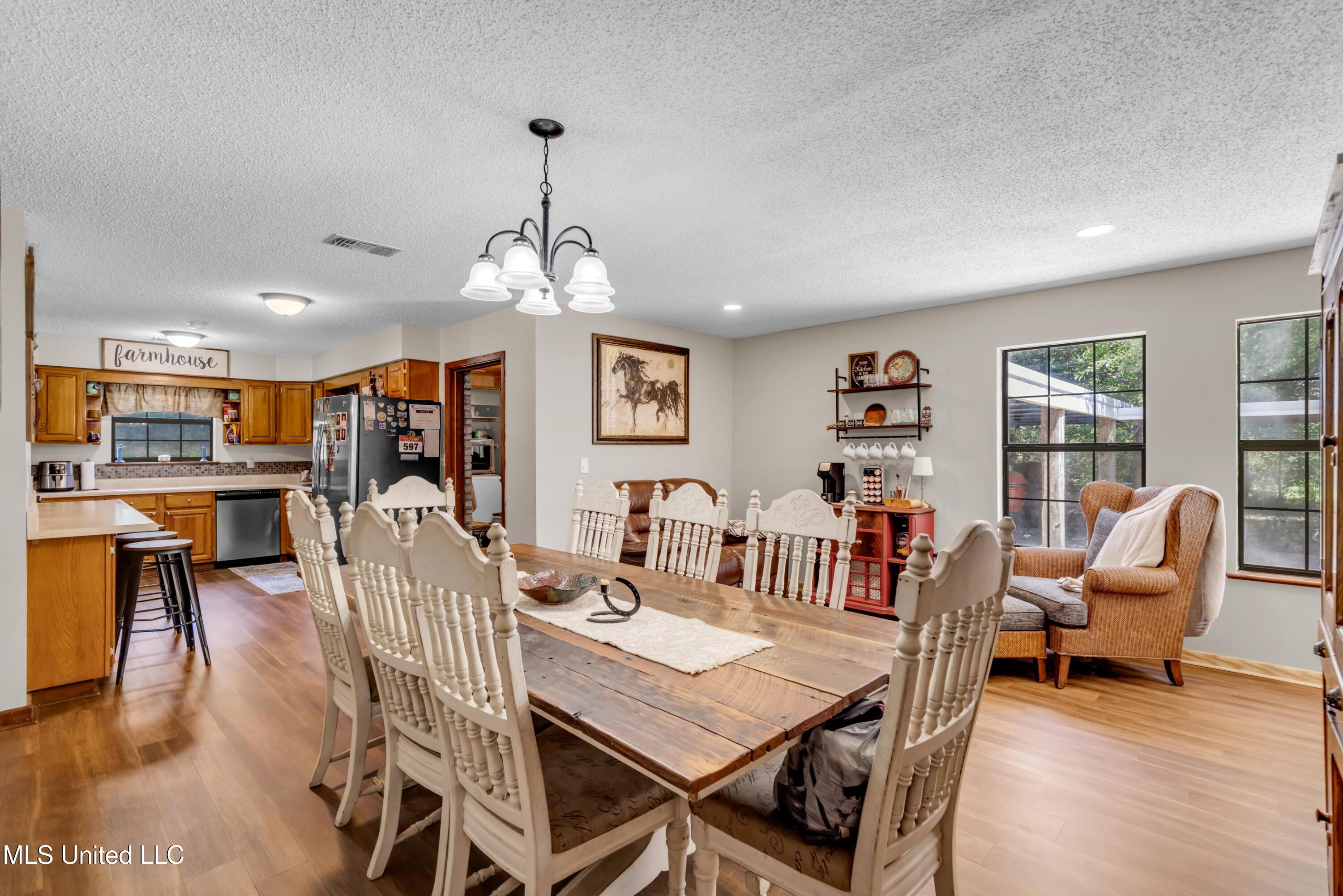 15160 Big Creek Road Gulfport, MS 39503 - Photo 16 of 61 15160BigCreekRd-19