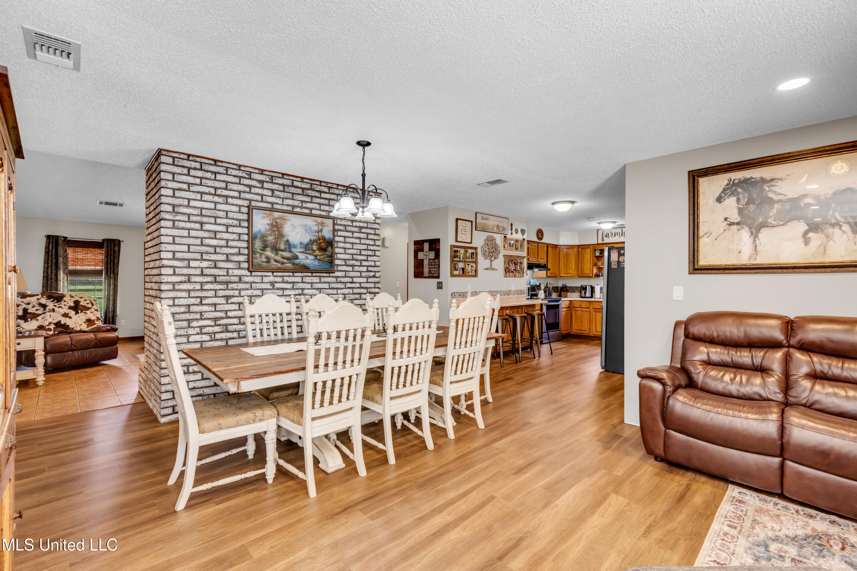 15160 Big Creek Road Gulfport, MS 39503 - Photo 17 of 61 15160BigCreekRd-20