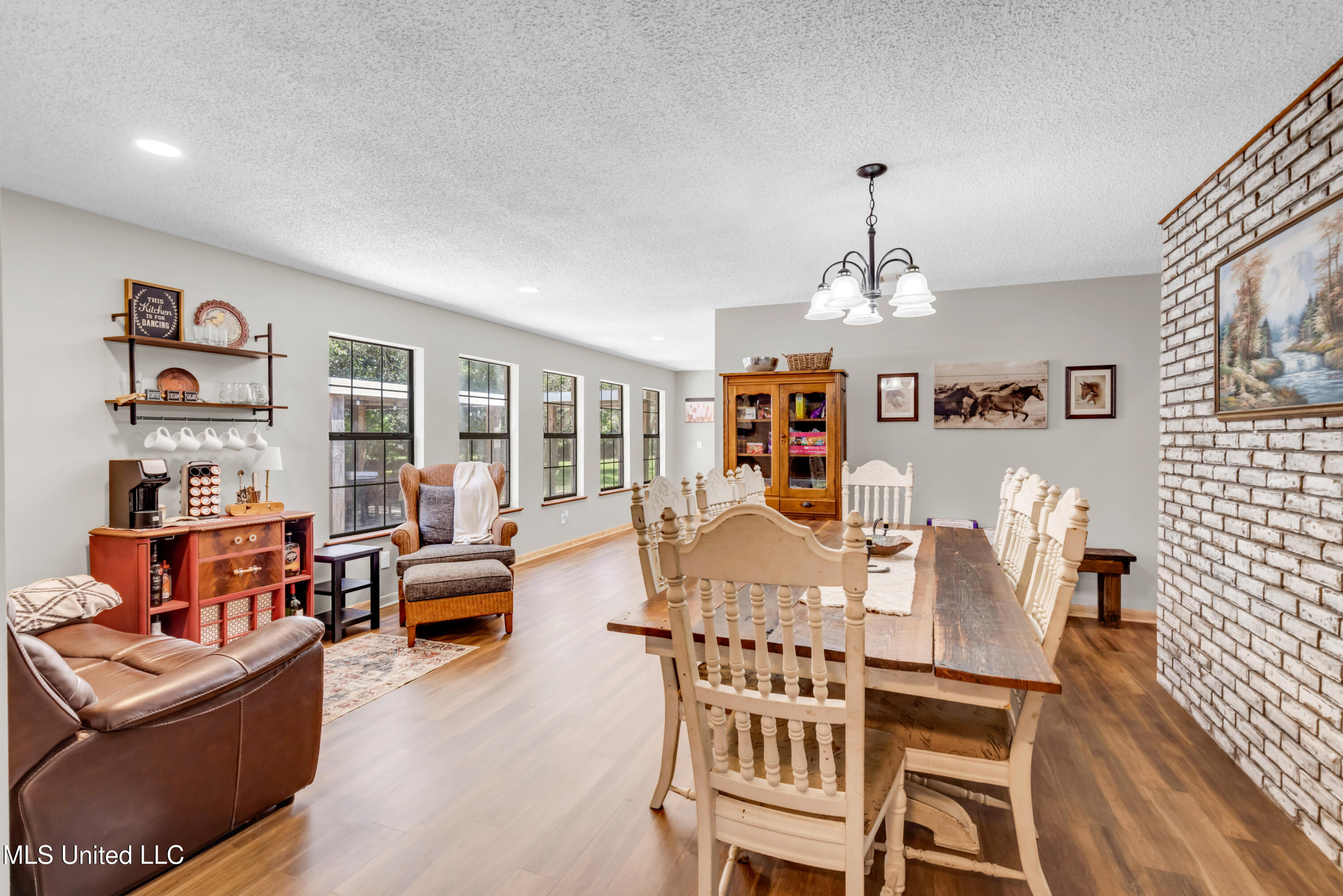 15160 Big Creek Road Gulfport, MS 39503 - Photo 18 of 61 15160BigCreekRd-21