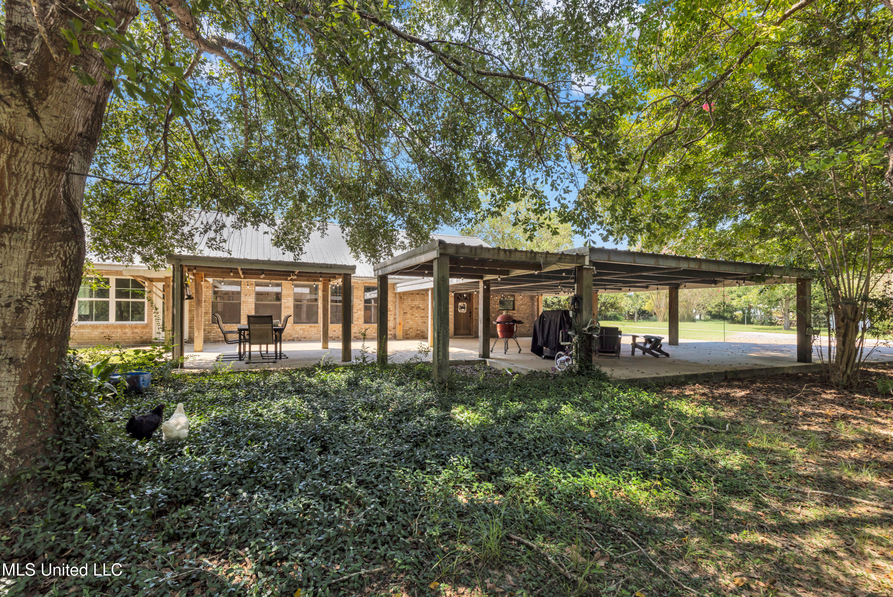 15160 Big Creek Road Gulfport, MS 39503 - Photo 9 of 61 15160BigCreekRd-11