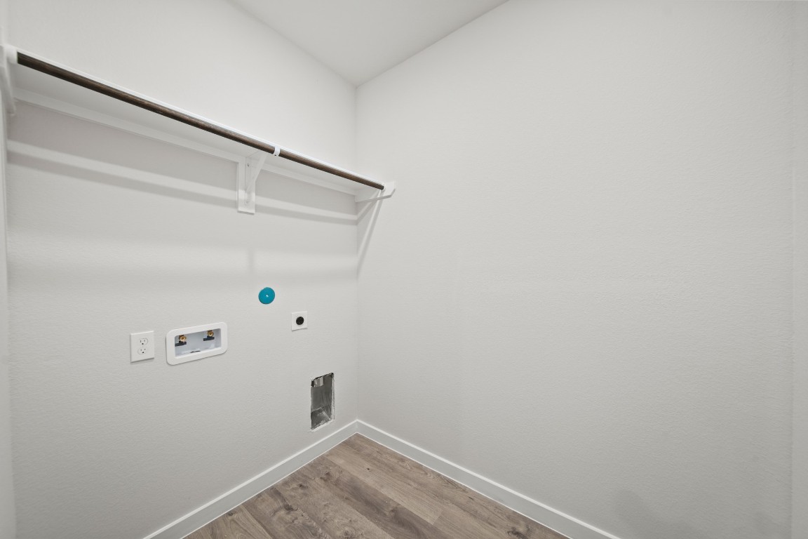 314 Amy Street Angleton, TX 77515 - Photo 15 of 31