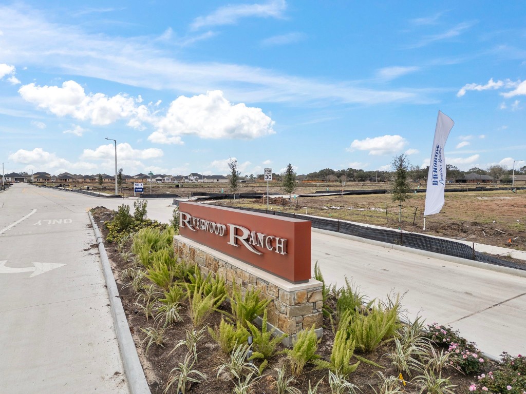 314 Amy Street Angleton, TX 77515 - Photo 24 of 31 a view of a street with an ocean view