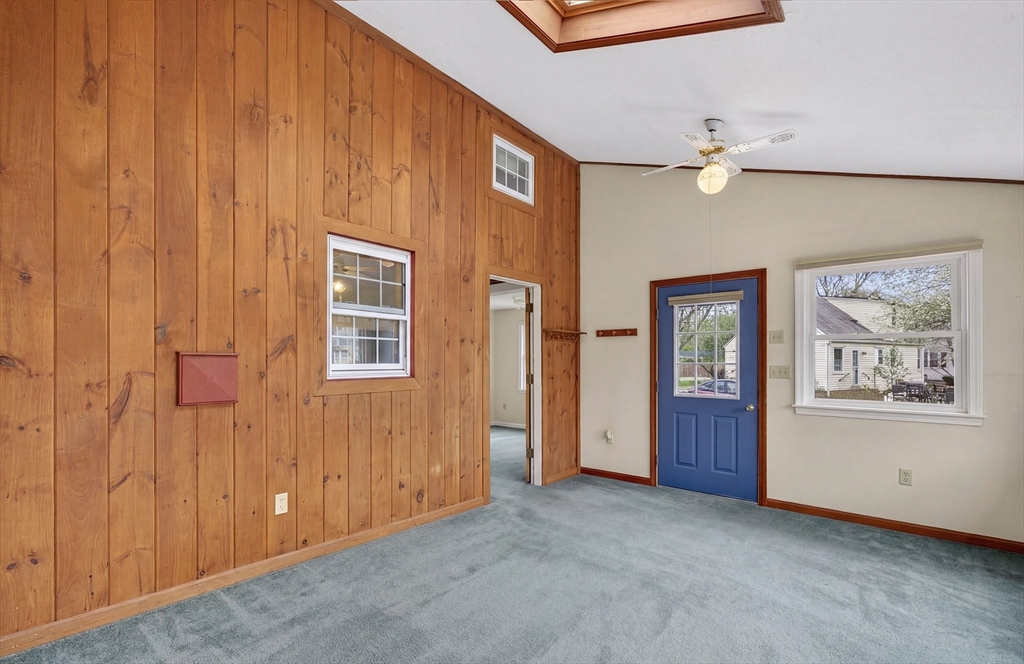 13 Hamilton Road Northborough, MA 01532 - Photo 12 of 40
