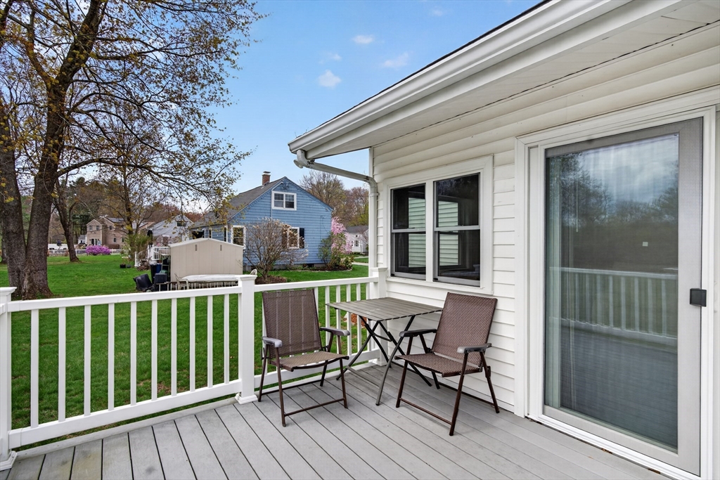 13 Hamilton Road Northborough, MA 01532 - Photo 16 of 40