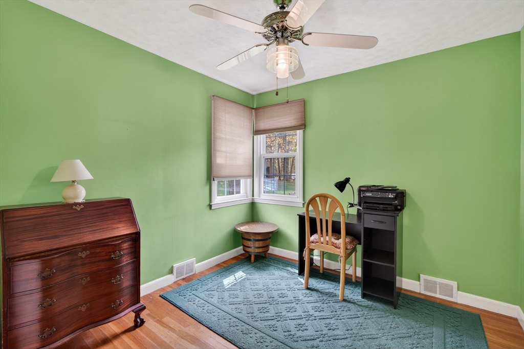 13 Hamilton Road Northborough, MA 01532 - Photo 19 of 40