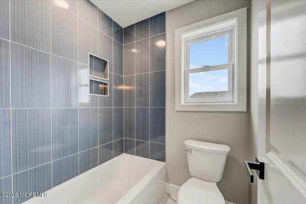 $960,000 | 16 West Raritan Drive, Little Egg Harbor, NJ 08087