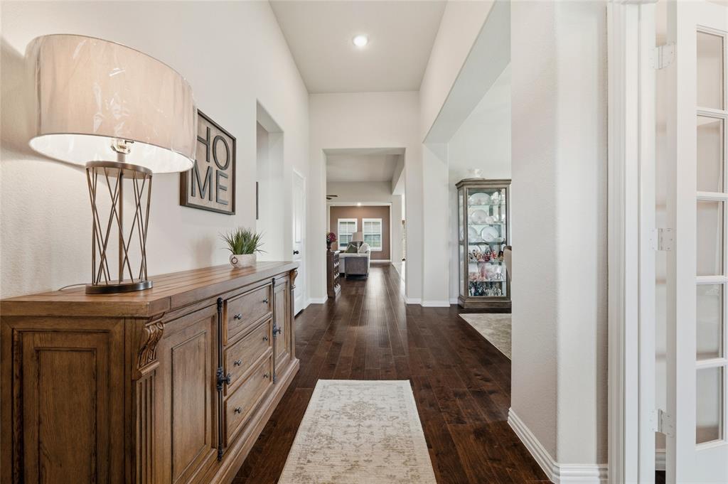 130 Prairie Meadows Rhome, TX 76078 - Photo 6 of 31 Entry