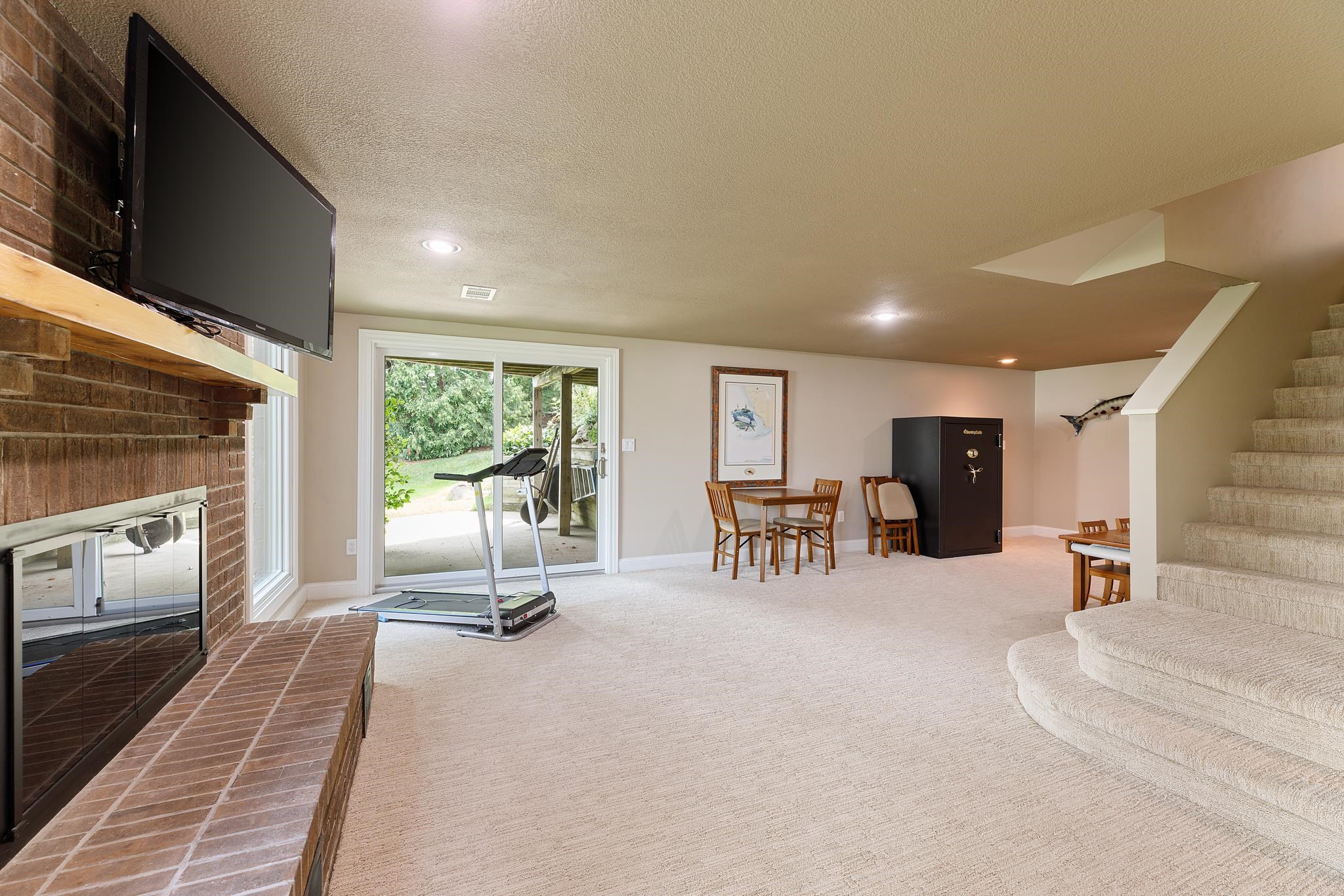 4272 Ridgemoor Drive Traverse City, MI 49684 - Photo 39 of 60