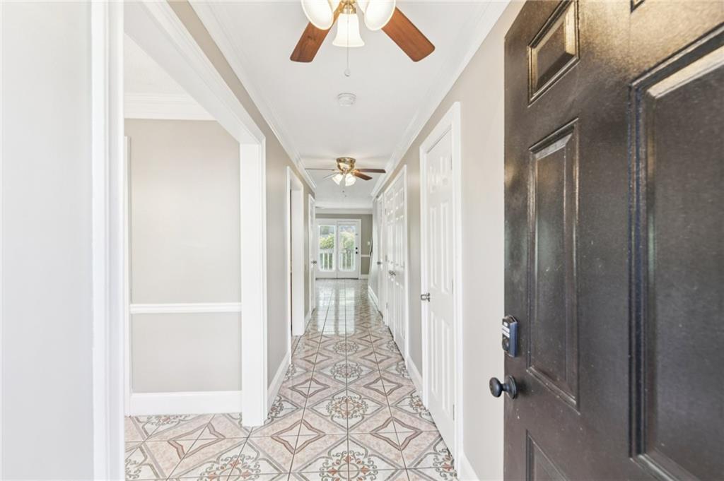 401 Autumn Leaf Way Norcross, GA 30093 - Photo 2 of 24