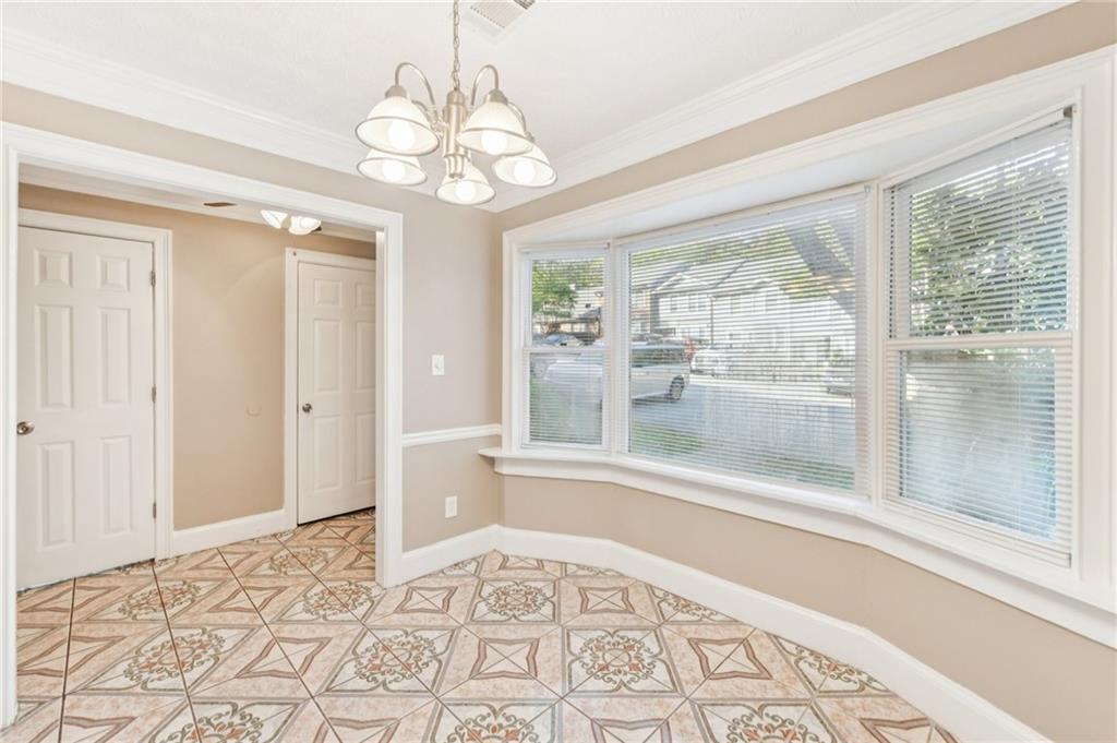 401 Autumn Leaf Way Norcross, GA 30093 - Photo 3 of 24