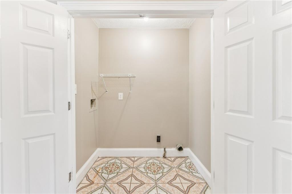 401 Autumn Leaf Way Norcross, GA 30093 - Photo 10 of 24