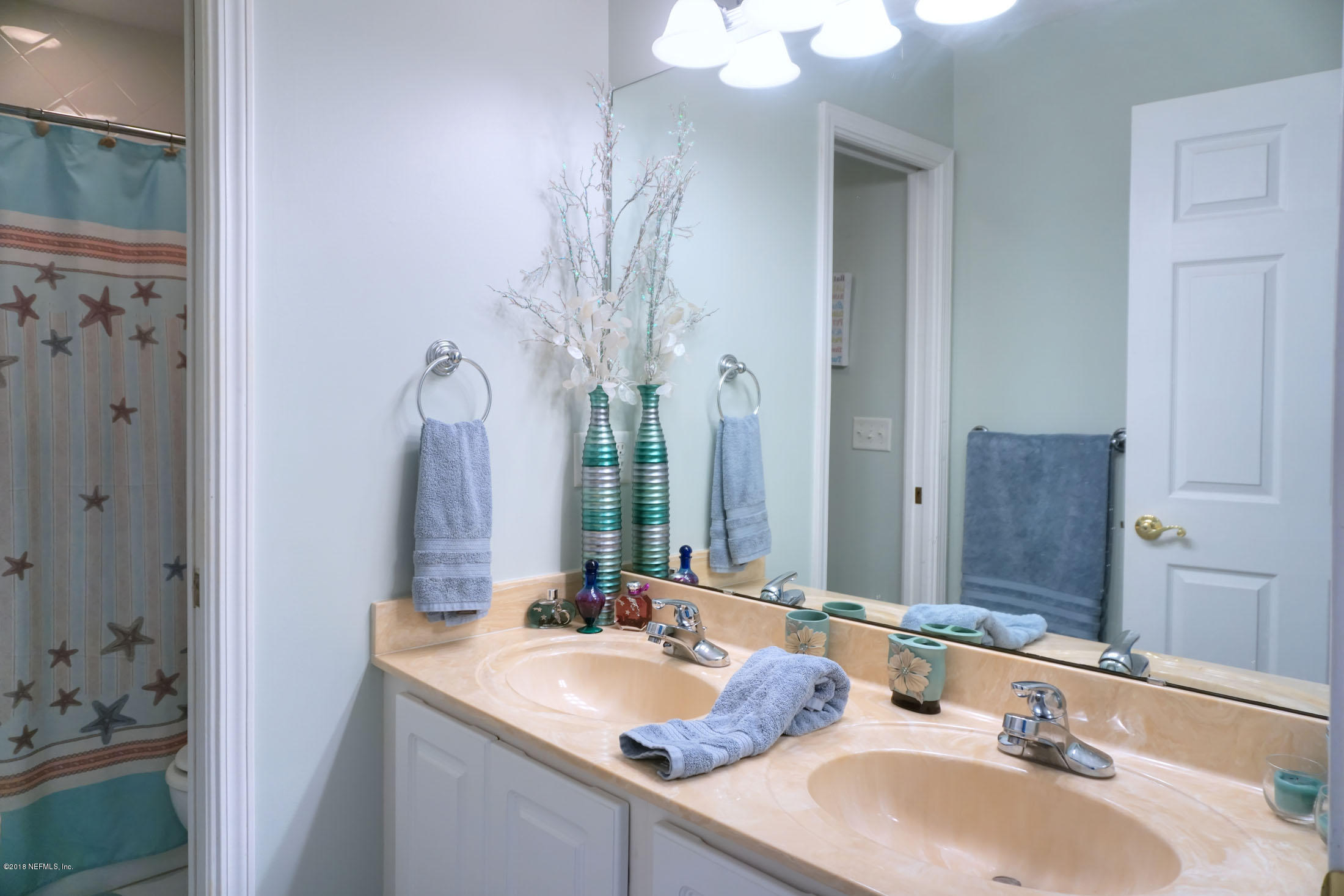 14 Wax Myrtle Road Fernandina Beach, FL 32034 - Photo 32 of 35 n1guestbath-sm