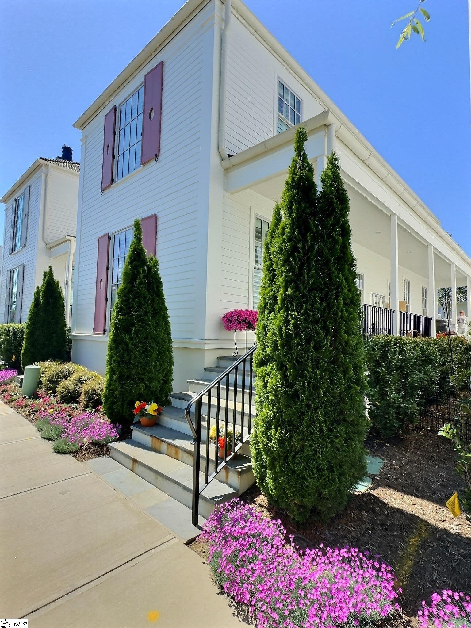 203 Bowman Road Greenville, SC 29615 - Photo 3 of 20