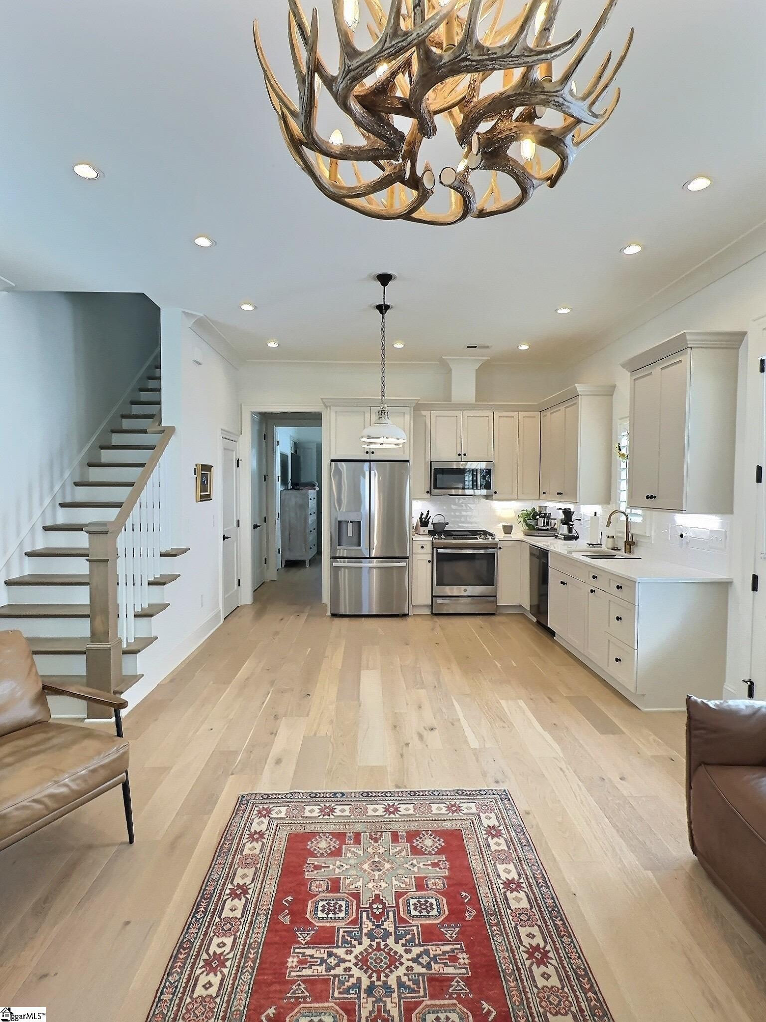 203 Bowman Road Greenville, SC 29615 - Photo 5 of 20