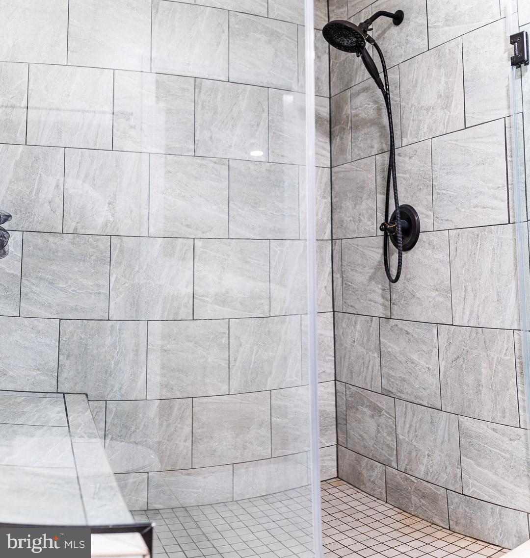 625 Carson Road Huntingtown, MD 20639 - Photo 15 of 21 a bathroom with a shower