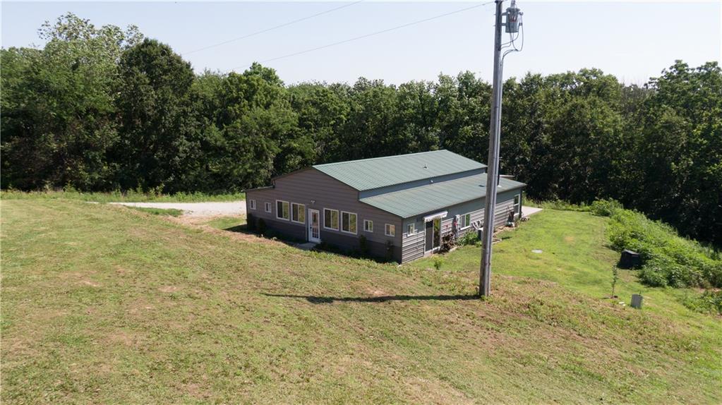 10259 Perry Road Orrick, MO 64077 - Photo 3 of 48