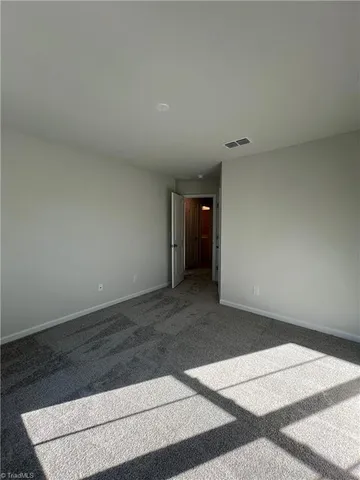 $1,995 | 914 Lampton Court, Jamestown, NC 27282