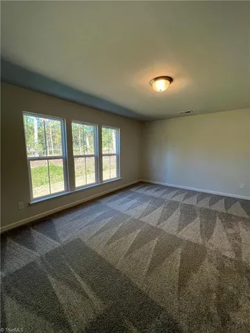 $1,995 | 914 Lampton Court, Jamestown, NC 27282