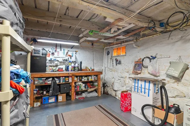 $320,000 | 28 Lennon Street, Gardner, MA 01440