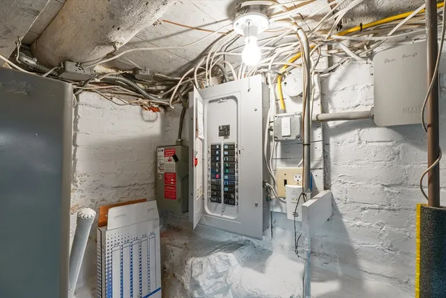 $320,000 | 28 Lennon Street, Gardner, MA 01440