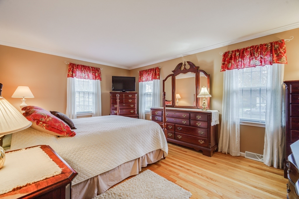 30 Orchard Road East Longmeadow, MA 01028 - Photo 18 of 42 Gallery Image 18