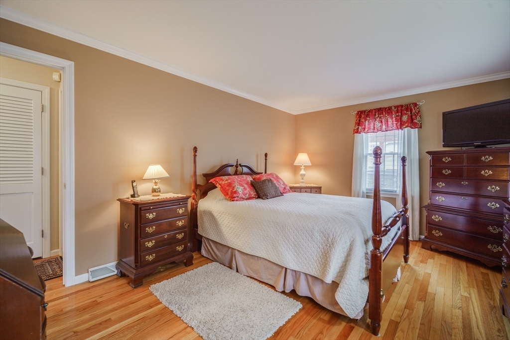30 Orchard Road East Longmeadow, MA 01028 - Photo 19 of 42 Gallery Image 19