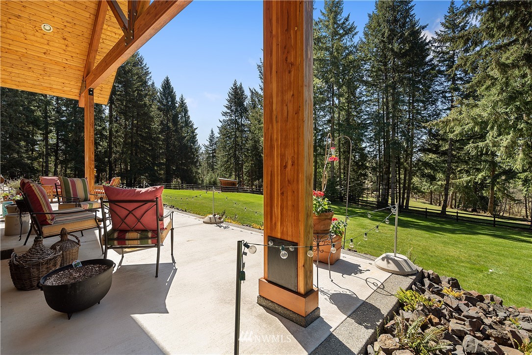178 Jeffries Road Chehalis, WA 98532 - Photo 15 of 19 a view of a patio with couches chairs and a yard