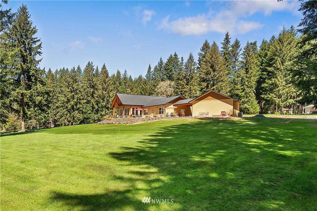 178 Jeffries Road Chehalis, WA 98532 - Photo 16 of 19 a view of a large trees with a big yard