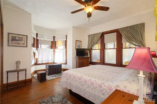 $264,000 | 645 Salem Avenue, Rolla, MO 65401