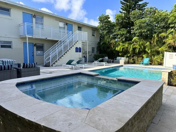 $3,270 | 1236 Beach Road, Unit 1, Riviera Beach, FL 33404
