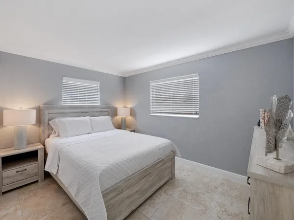 $3,270 | 1236 Beach Road, Unit 1, Riviera Beach, FL 33404