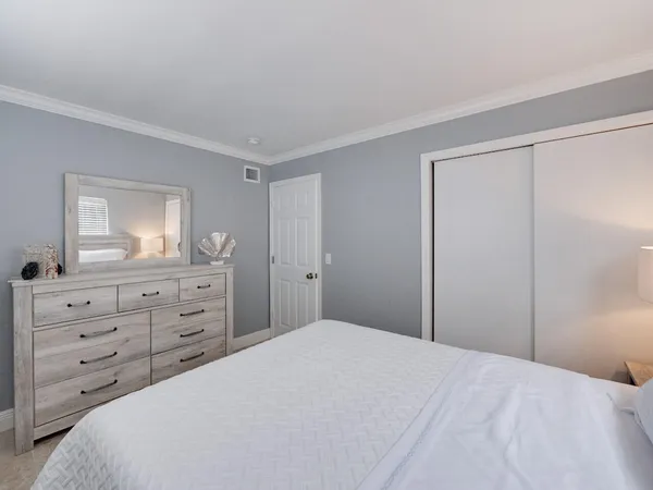 $3,270 | 1236 Beach Road, Unit 1, Riviera Beach, FL 33404