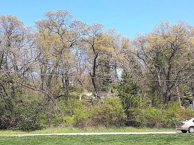 $149,500 | 75 Hillcrest Road, Portage, IN 46368