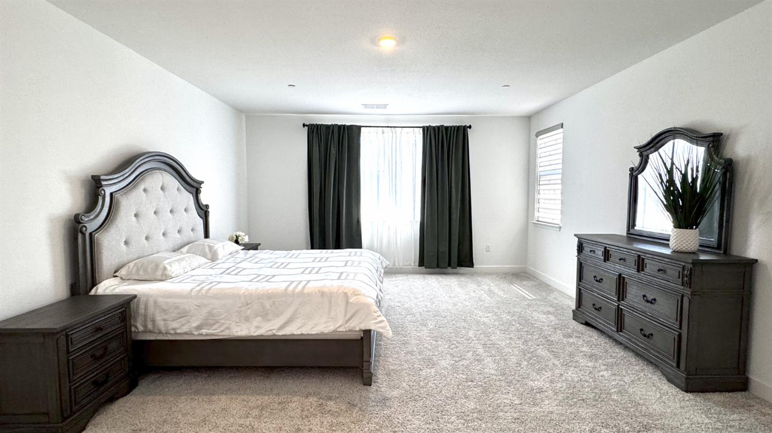 1072 Blue Range Way Roseville, CA 95747 - Photo 28 of 48