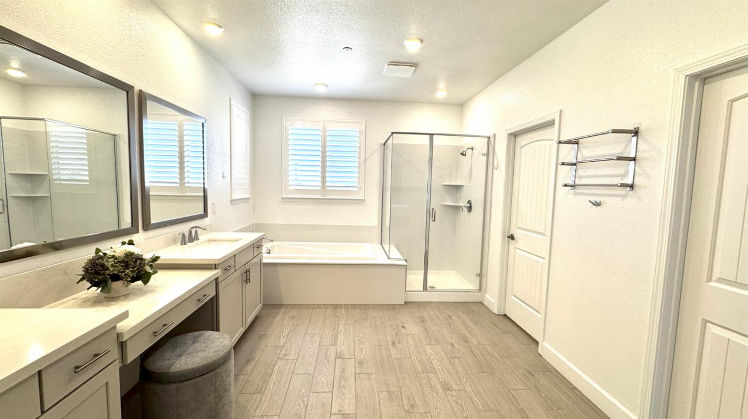 1072 Blue Range Way Roseville, CA 95747 - Photo 33 of 48