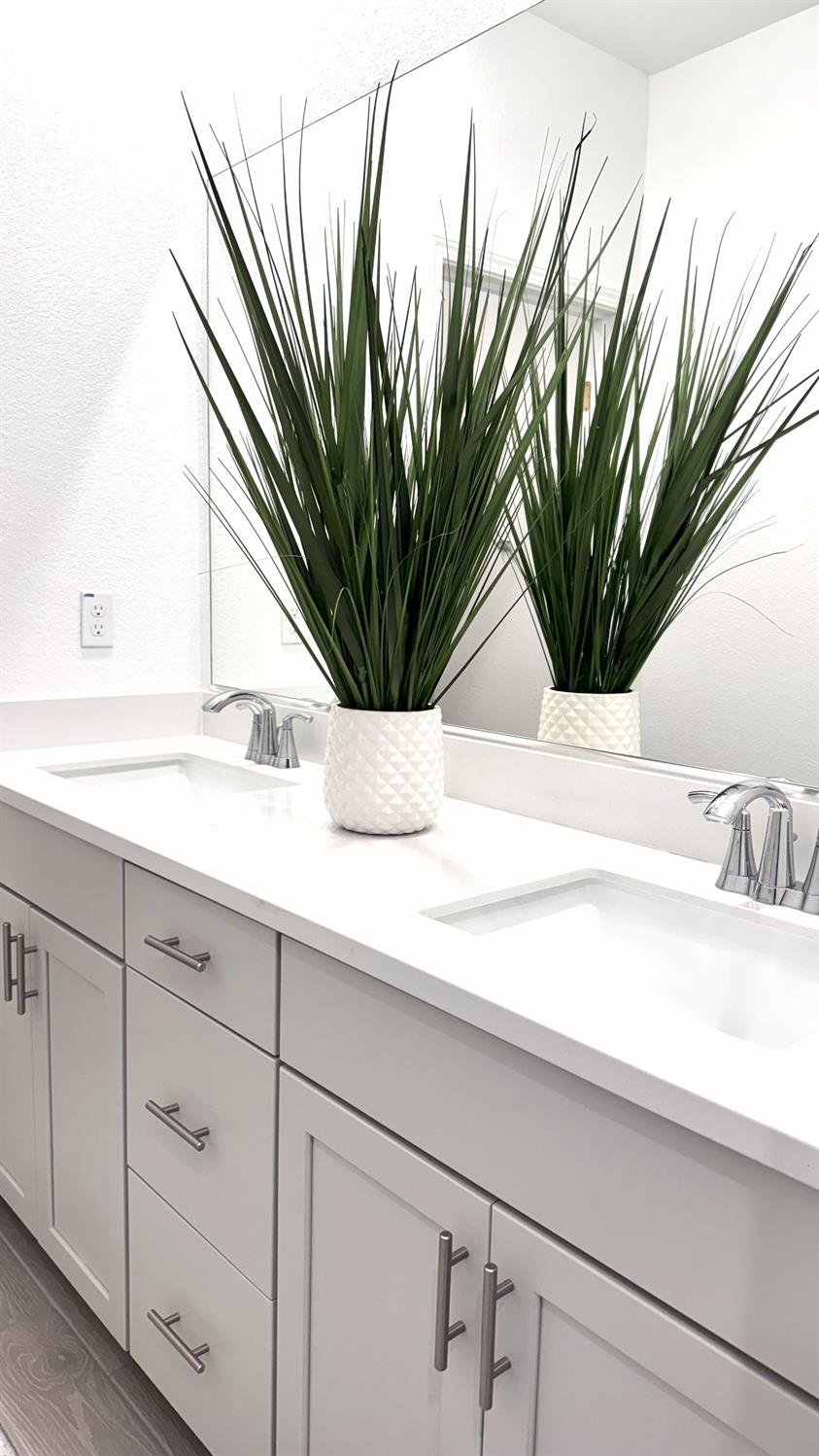 1072 Blue Range Way Roseville, CA 95747 - Photo 39 of 48