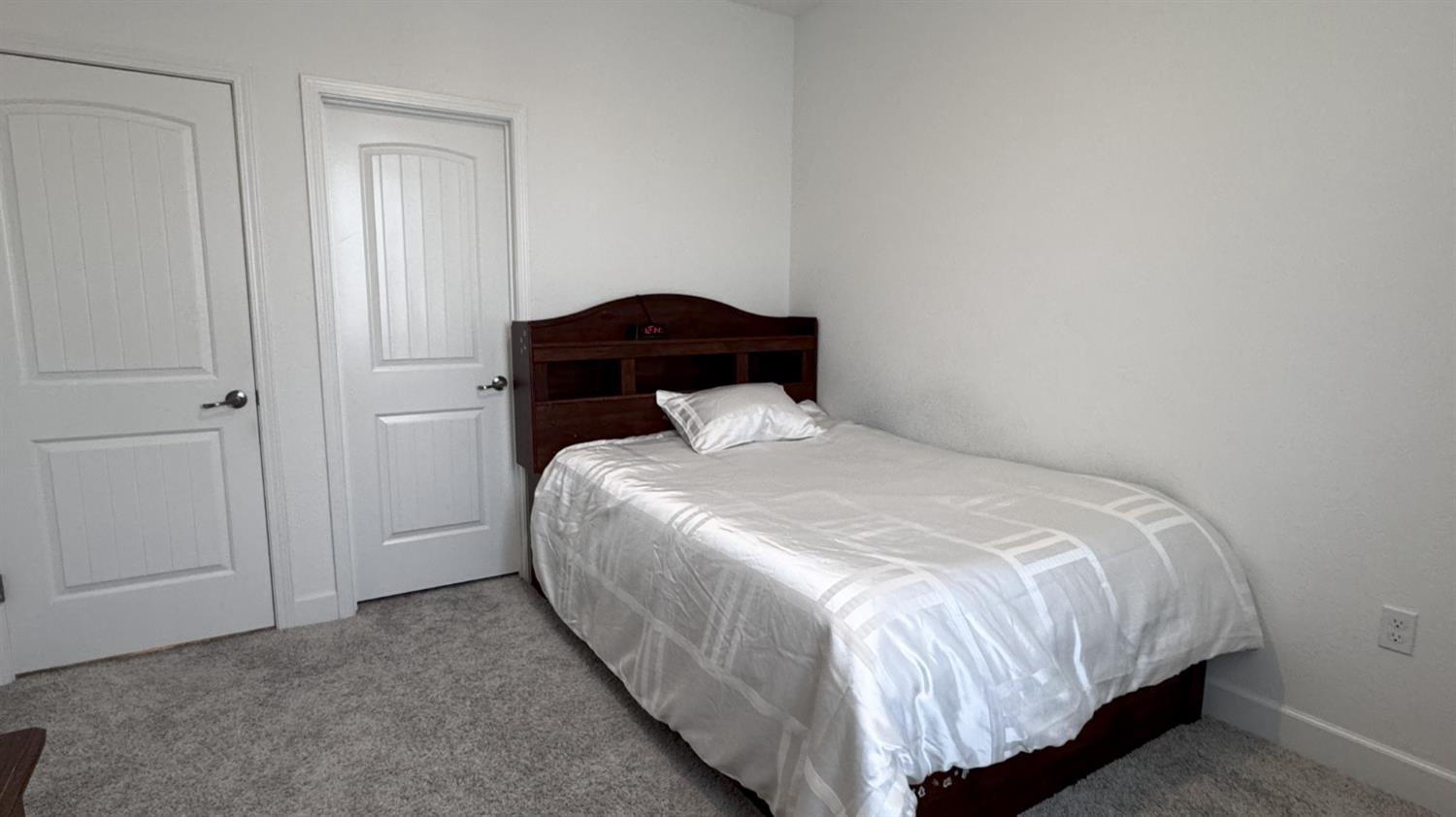 1072 Blue Range Way Roseville, CA 95747 - Photo 41 of 48