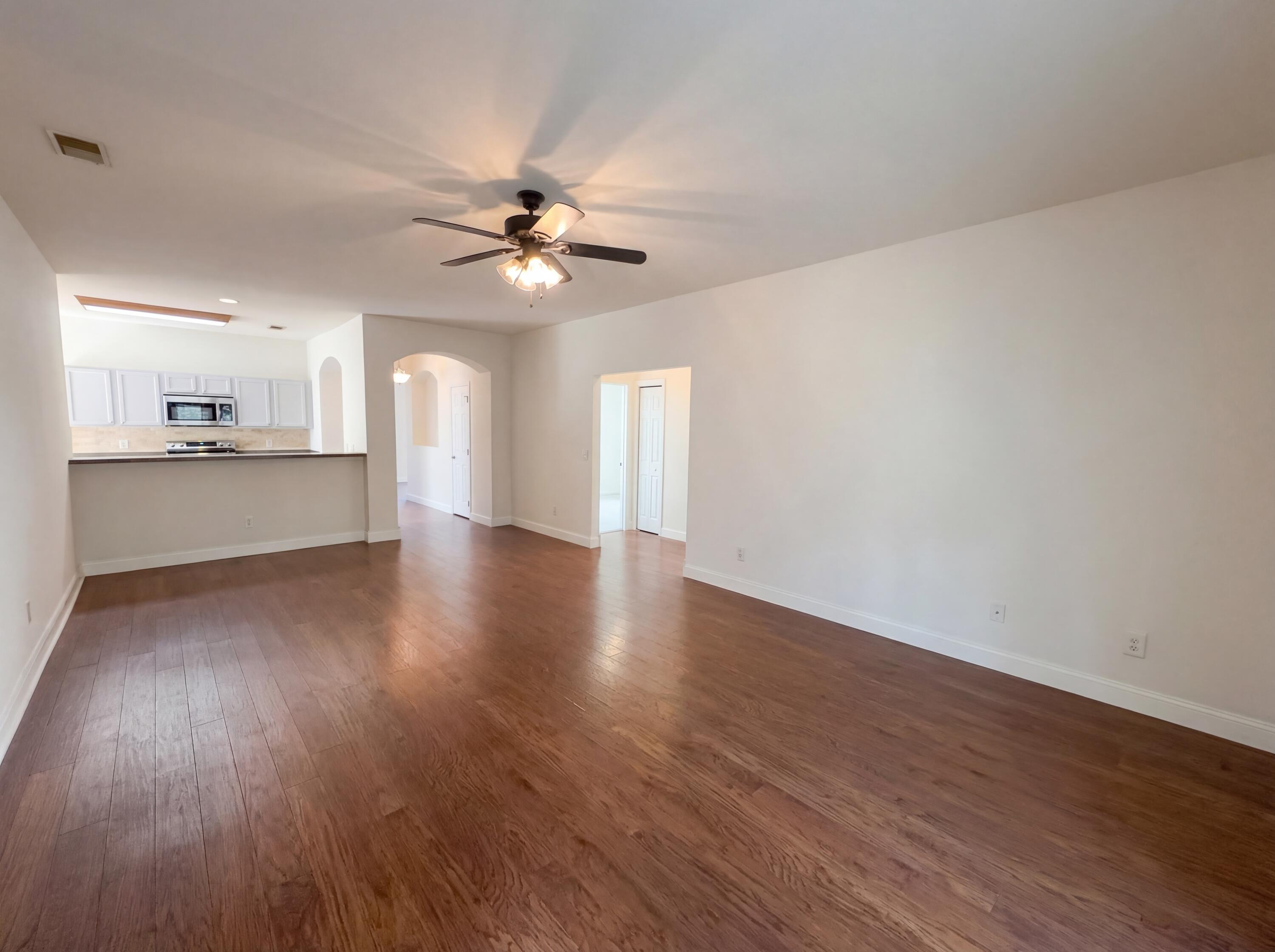 258 Westbrooke Road Summerville, SC 29486 - Photo 3 of 17 listing_2