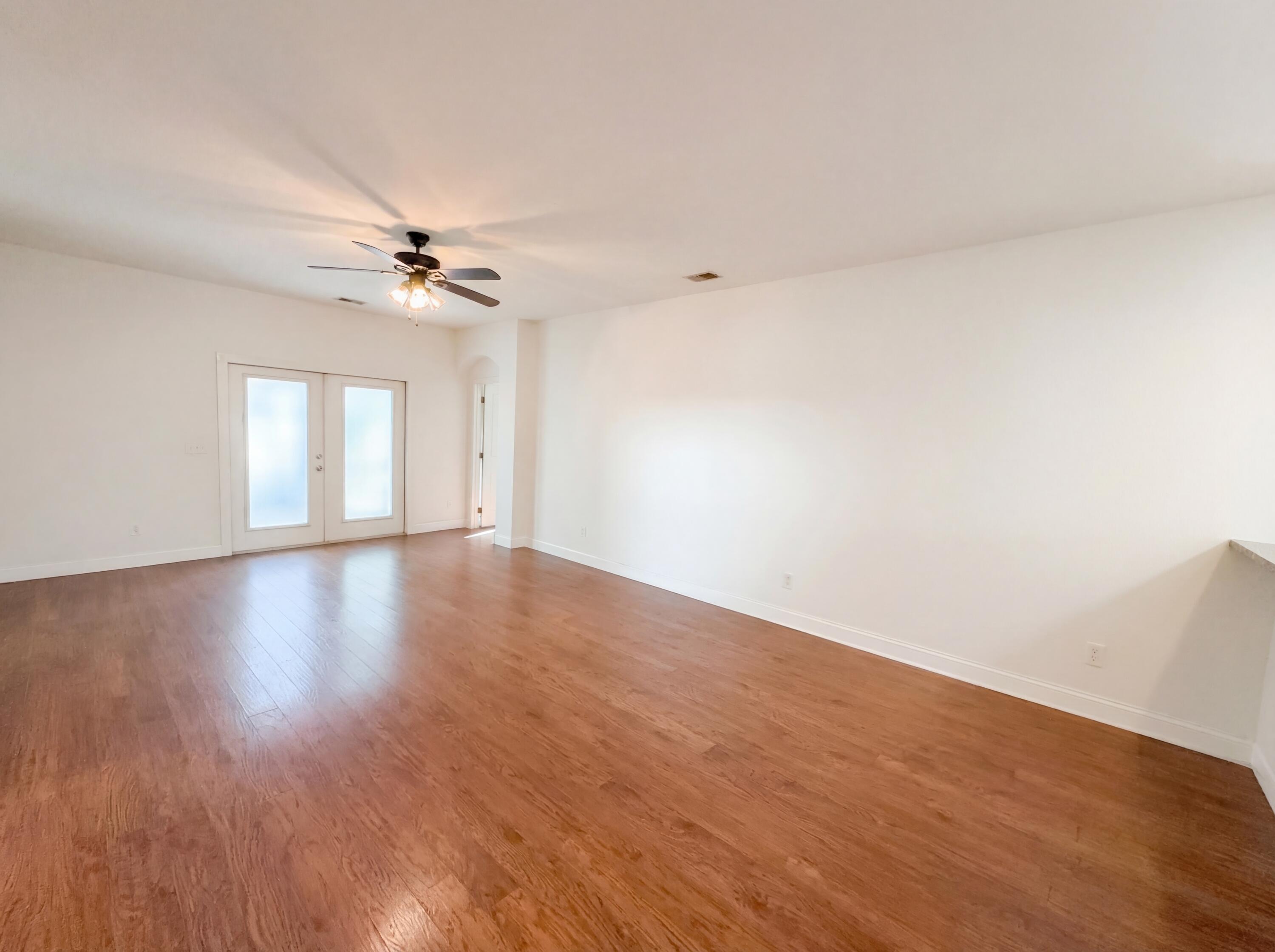 258 Westbrooke Road Summerville, SC 29486 - Photo 9 of 17 listing_8