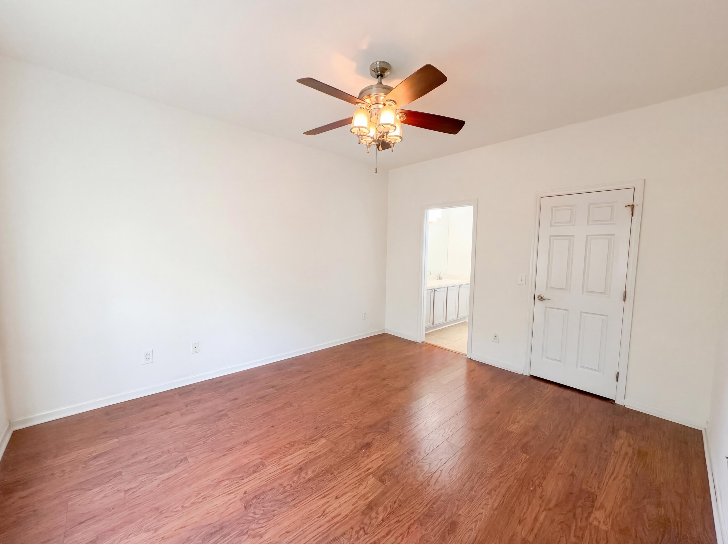 258 Westbrooke Road Summerville, SC 29486 - Photo 10 of 17 listing_9