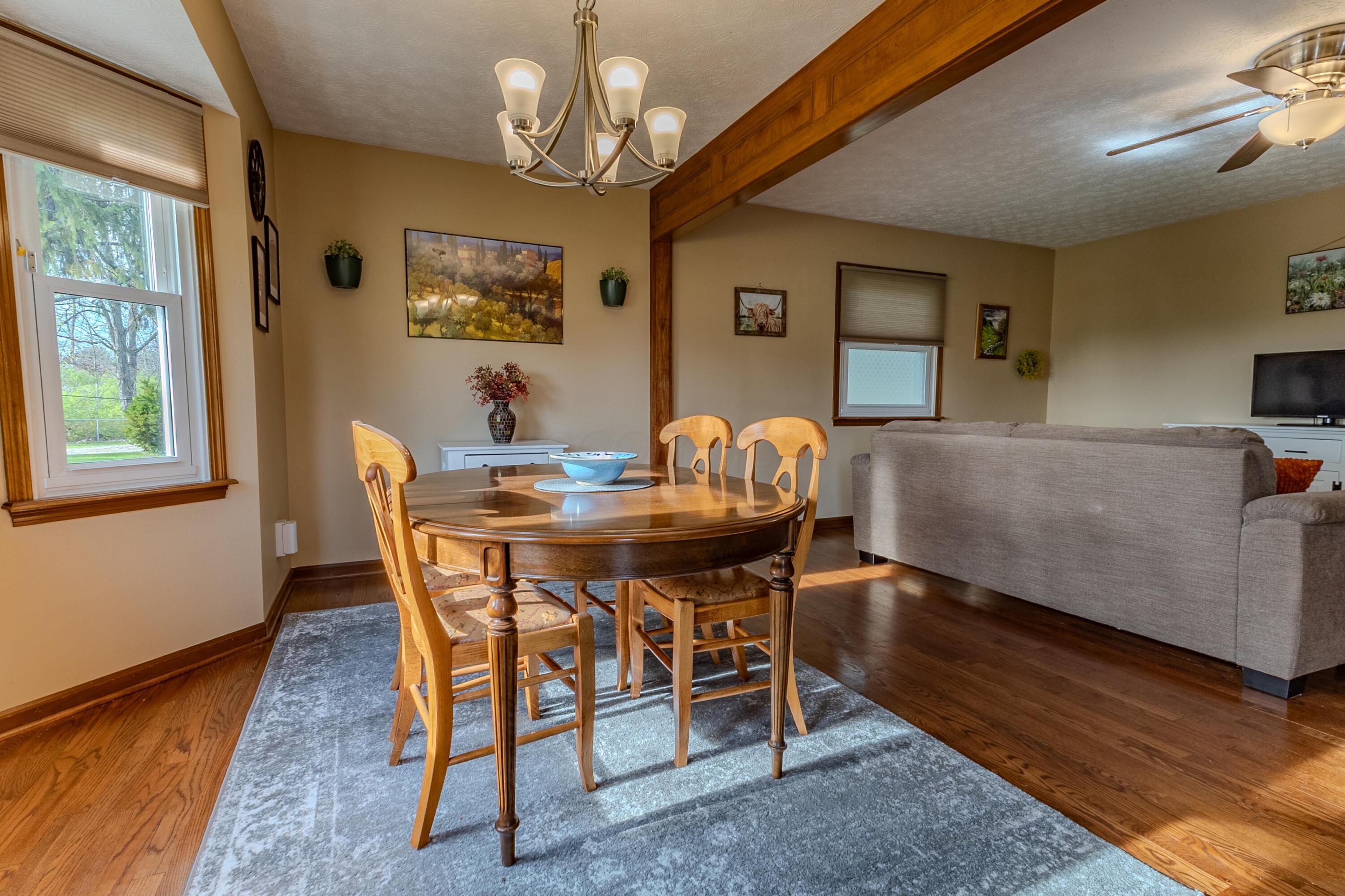 6780 Weldon Road Plain City, OH 43064 - Photo 6 of 34 Eating Area & Living Room Open Layout