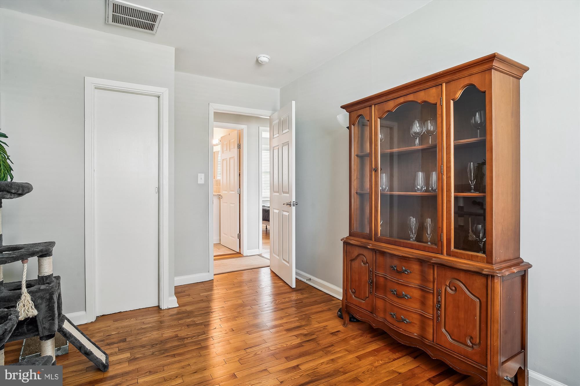 2554 Church Hill Road Centreville, MD 21617 - Photo 22 of 27 wooden floor with an entryway