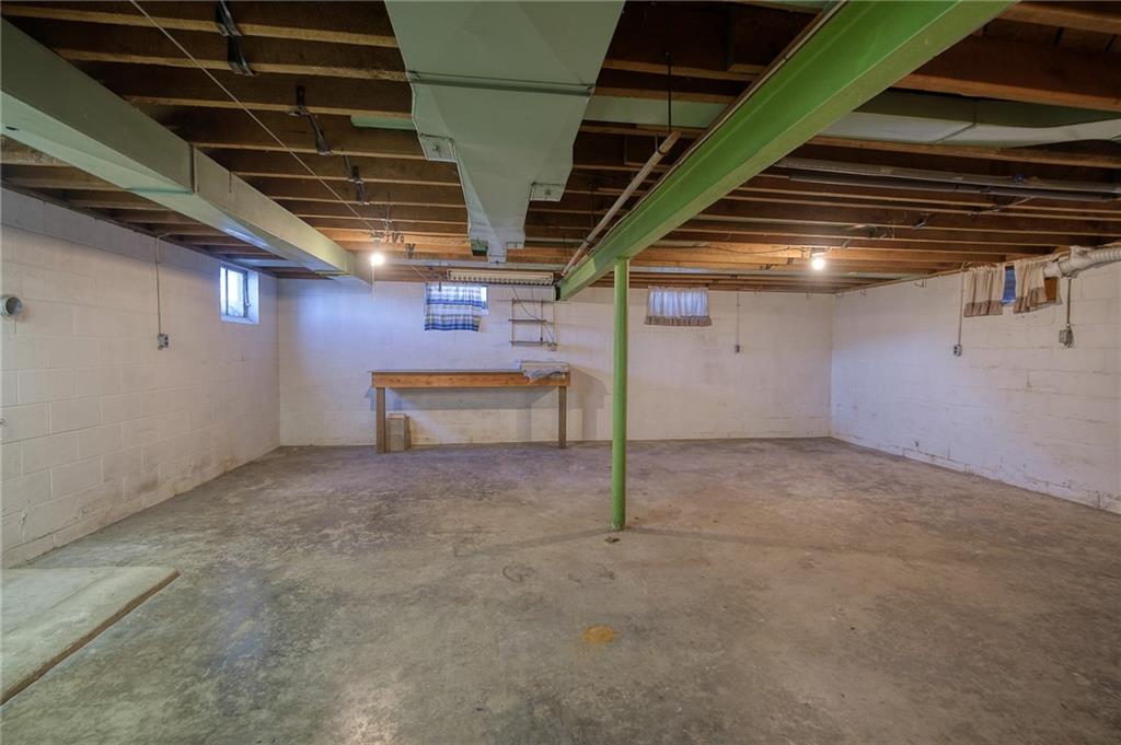 1387 Highway 989 Rochester, PA 15074 - Photo 20 of 25